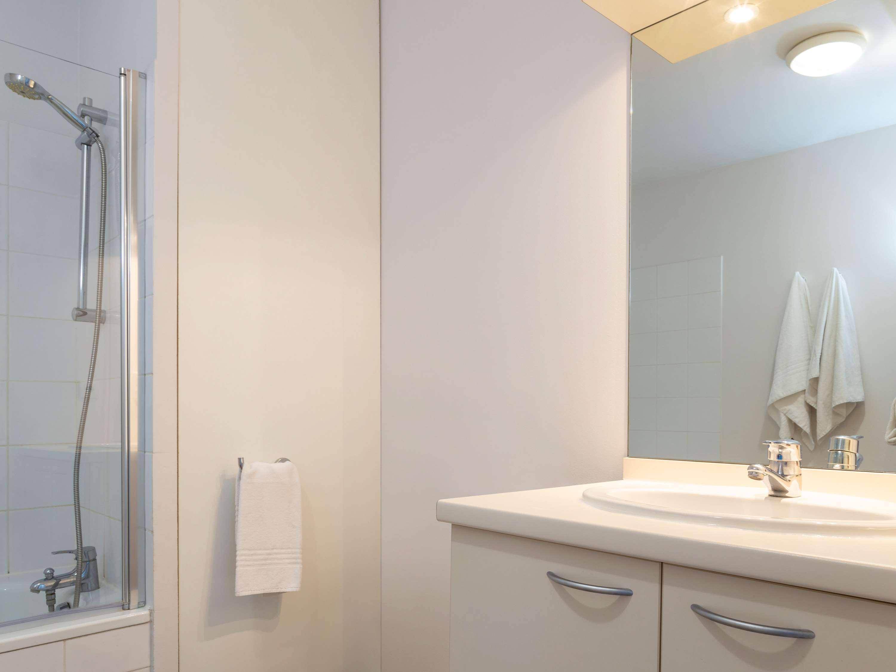 Aparthotel Adagio Access Авиньон Екстериор снимка