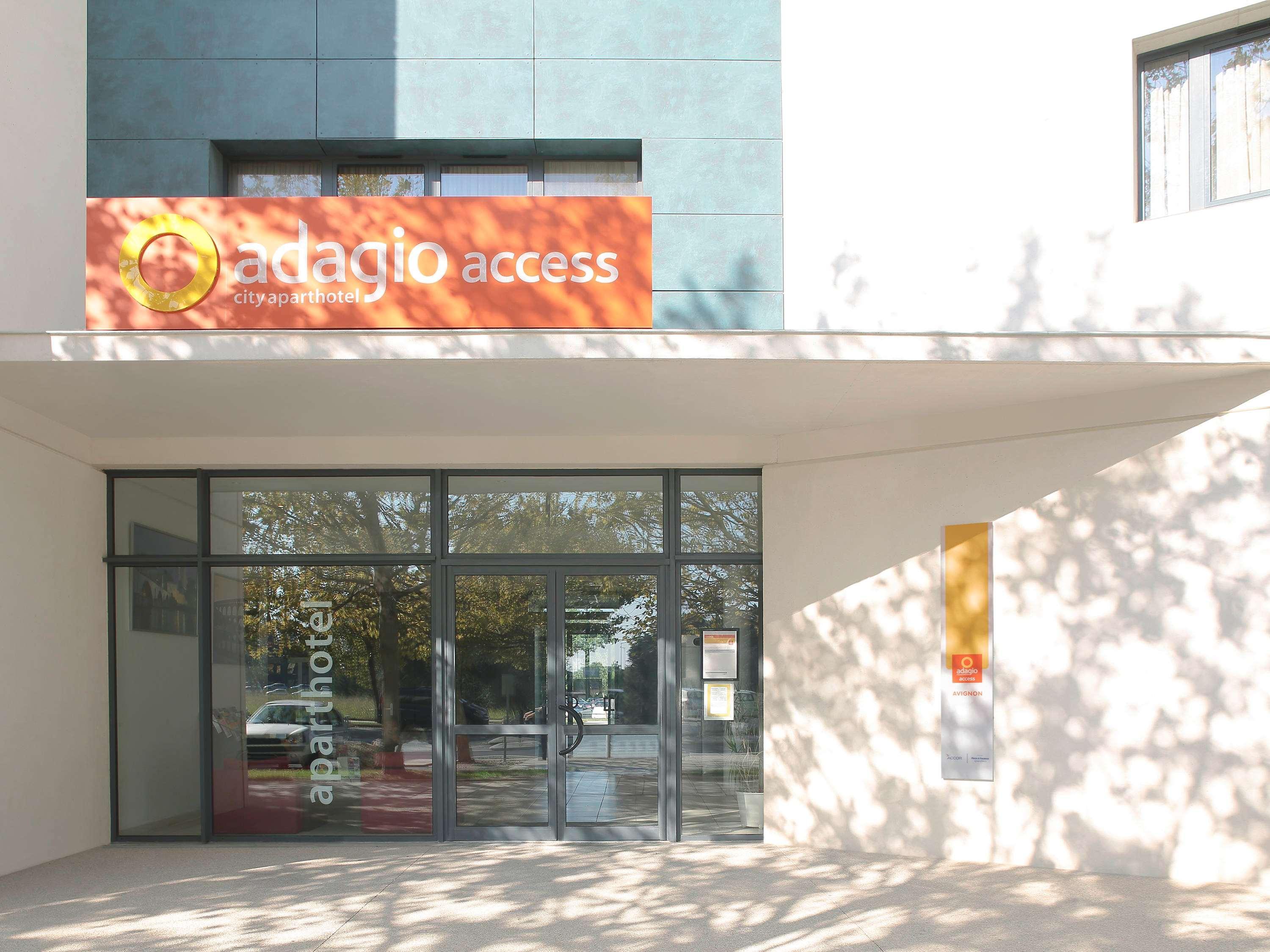 Aparthotel Adagio Access Авиньон Екстериор снимка